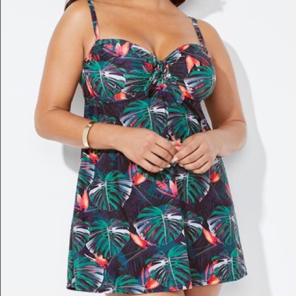 swimdress size 26